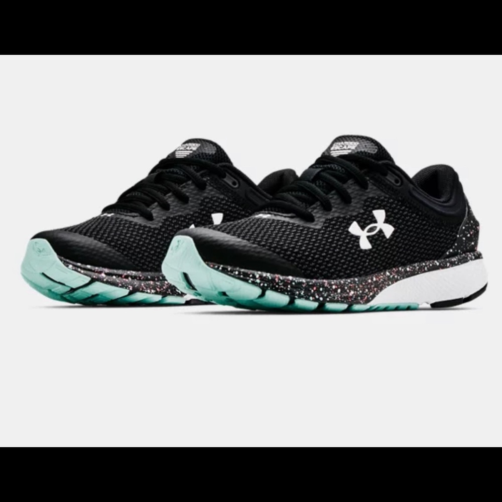 ISO these Womens Under Armour tennis shoes SIZE 8